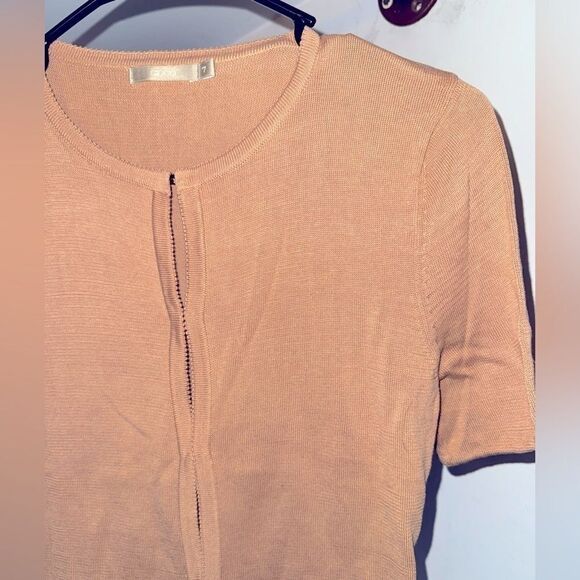 Light Brown Short Sleeve Top - Size 7 Juniors - Picture 11 of 13
